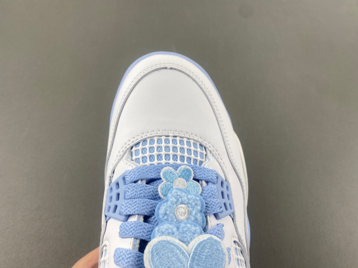 Air Jordan 4 Retro Women