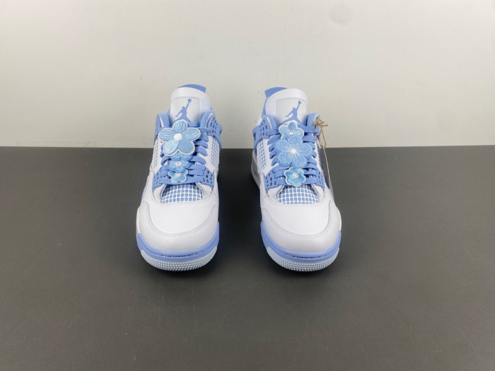 Air Jordan 4 Retro Women