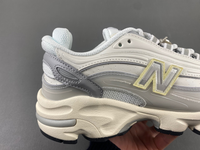 N3w Balance 1000 Aime Leon Dore White M1000AC1