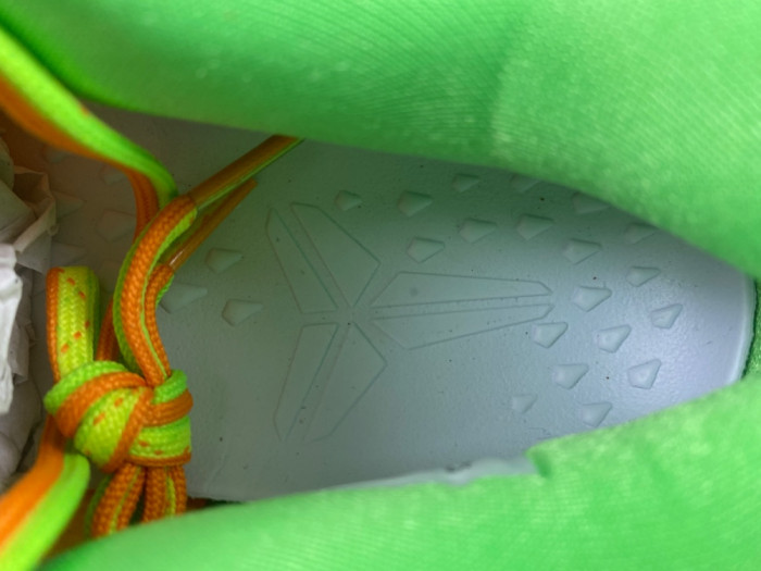 Nike Kobe 8 Protro "What The Kobe" 2025 HM9621-900