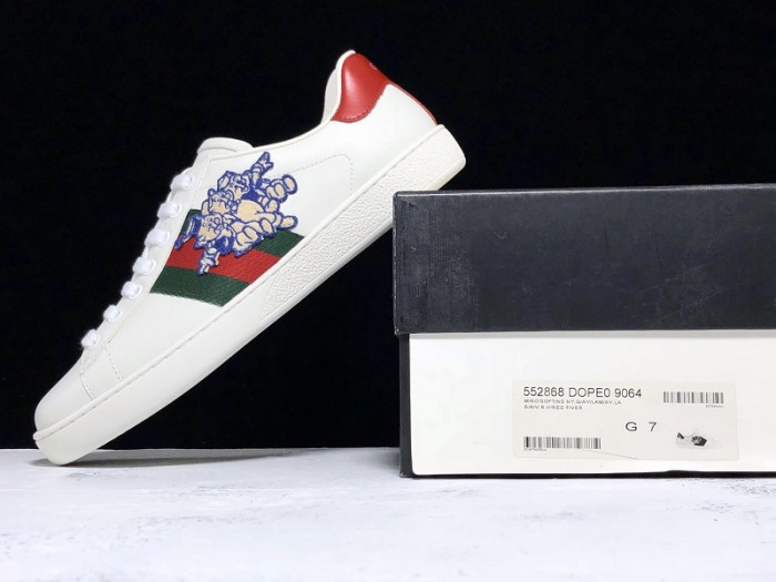 Gu66 Ace Embroidered Low-Top Sneaker