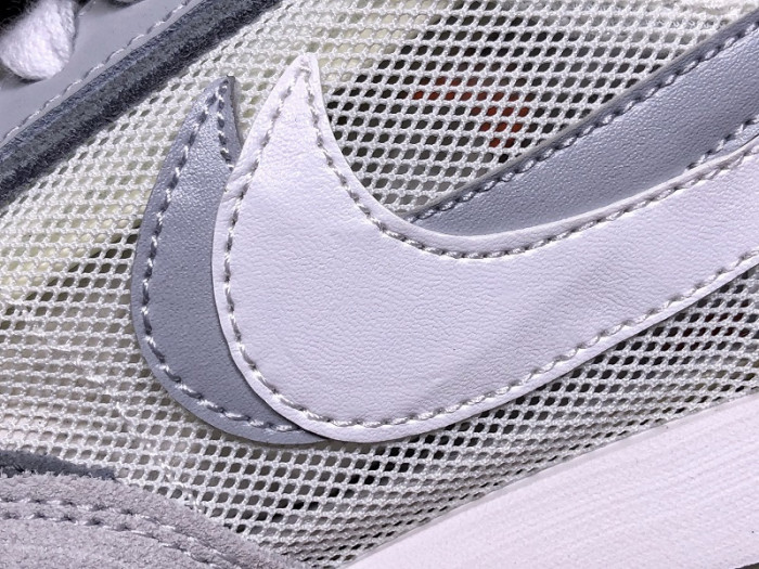 Nike LD Waffle Sacai Summit White BV0073-100