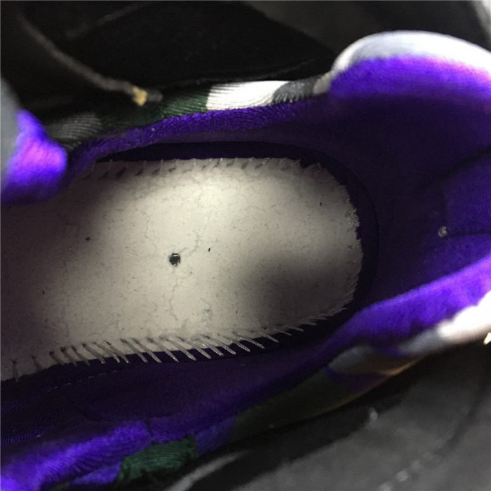 AIR JORDAN 7 RETRO RAY ALLEN BUCKS 304775-053