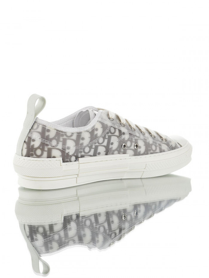 D10R B23 Low Top Logo Oblique Sneakers