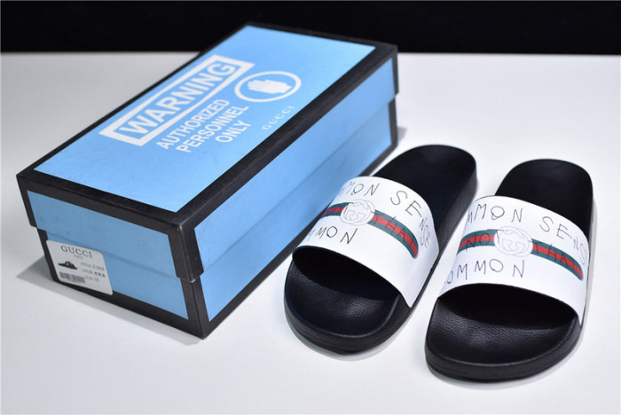 Gu66 SLIPPERS