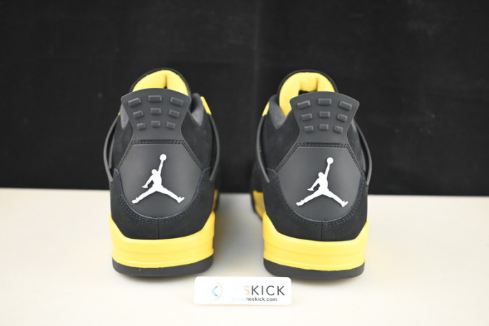 Air Jordan 4 Retro Thunder (2023) DH6927-017