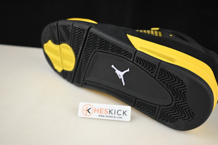 Air Jordan 4 Retro Thunder (2023) DH6927-017
