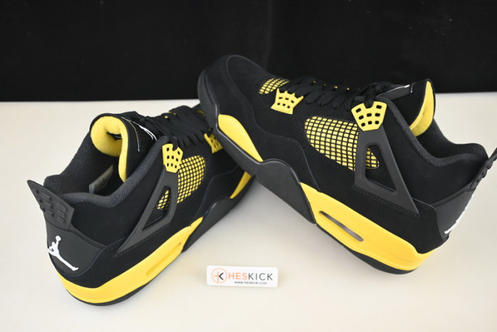 Air Jordan 4 Retro Thunder (2023) DH6927-017