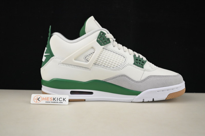 The Nike SB x Air Jordan 4 “Pine Green” DR5415-103