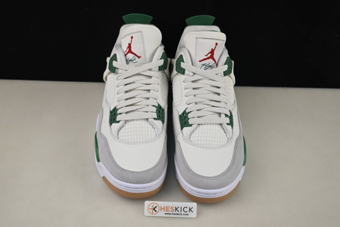 The Nike SB x Air Jordan 4 “Pine Green” DR5415-103