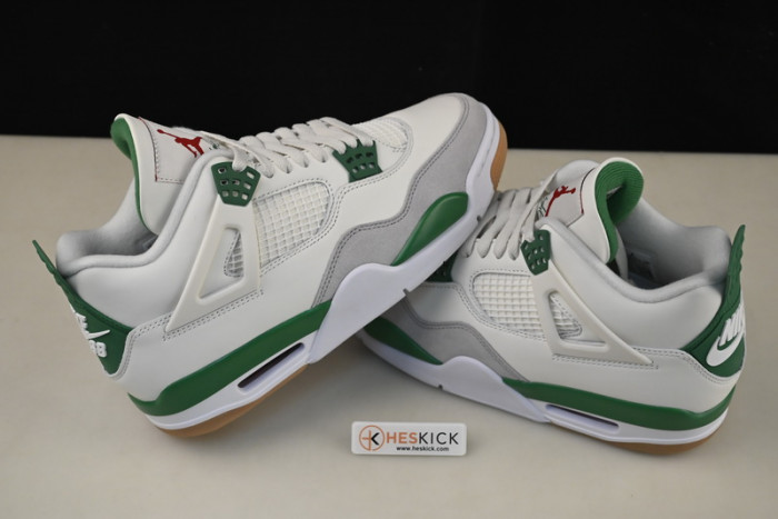 The Nike SB x Air Jordan 4 “Pine Green” DR5415-103