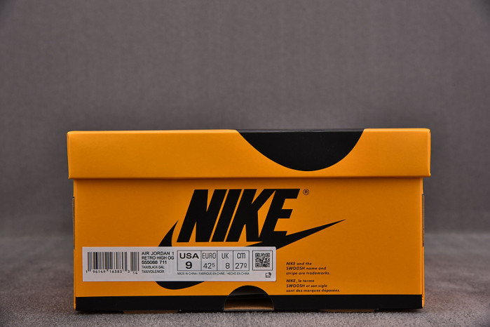 Air Jordan 1 High OG "Yellow Toe" 555088-711