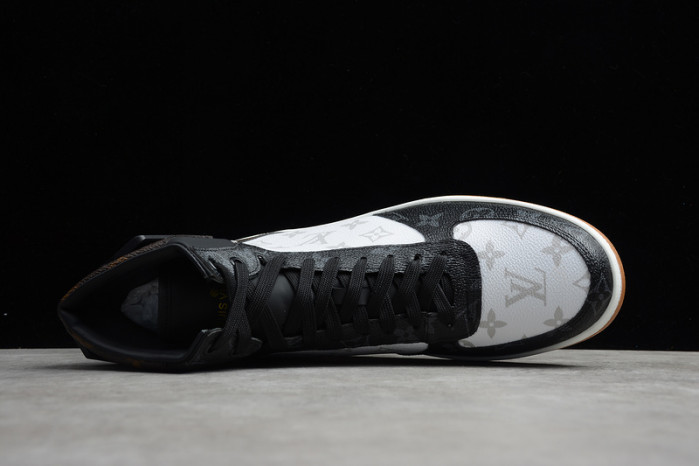 lou1su1tt STELLAR SNEAKER
