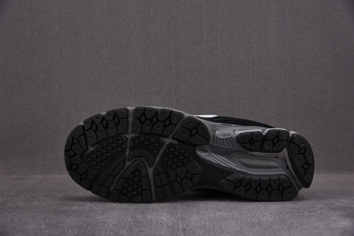 N3W BLANCE SNEAKER