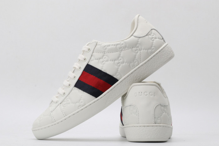 Gu66 Ace Embroidered Low-Top Sneaker