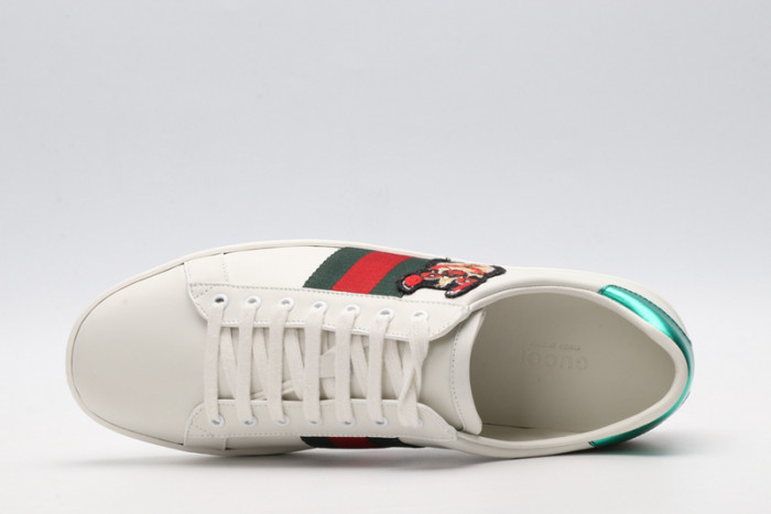 Gu66 Ace Embroidered Low-Top Sneaker