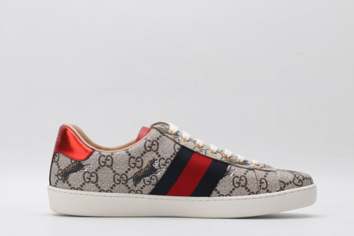 Gu66 Ace Embroidered Low-Top Sneaker