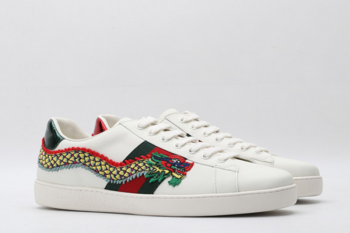 Gu66 Ace Embroidered Low-Top Sneaker