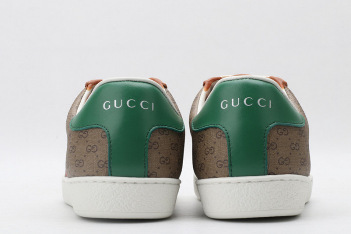 Gu66 Ace Embroidered Low-Top Sneaker
