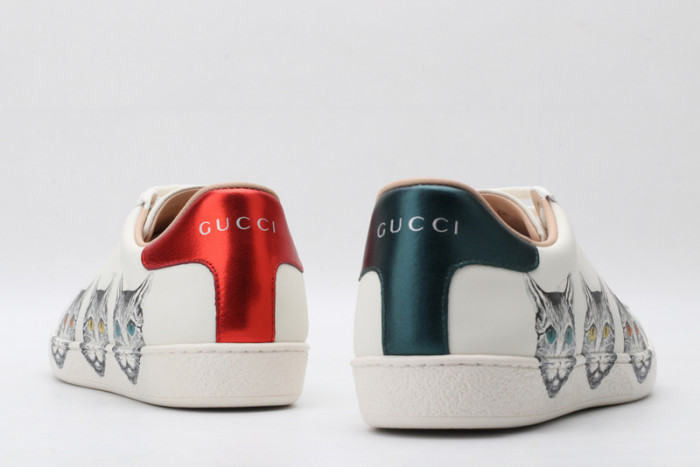 Gu66 Ace Embroidered Low-Top Sneaker