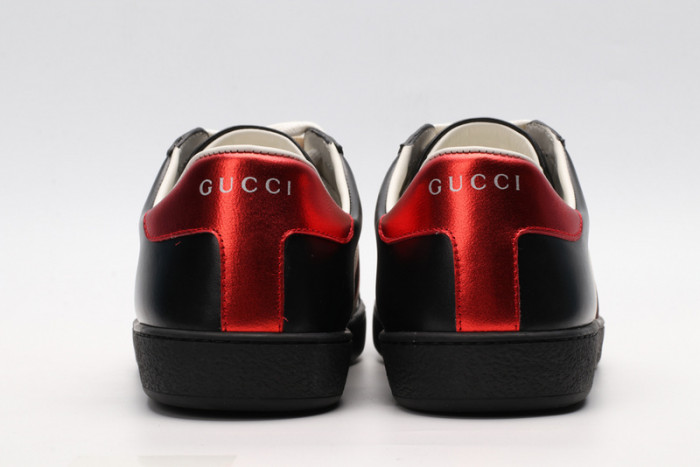 Gu66 Ace Embroidered Low-Top Sneaker