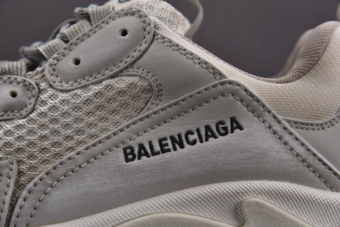 BLCG Sneaker Triple.s.Gomma grey 544351 W2FB2 1001