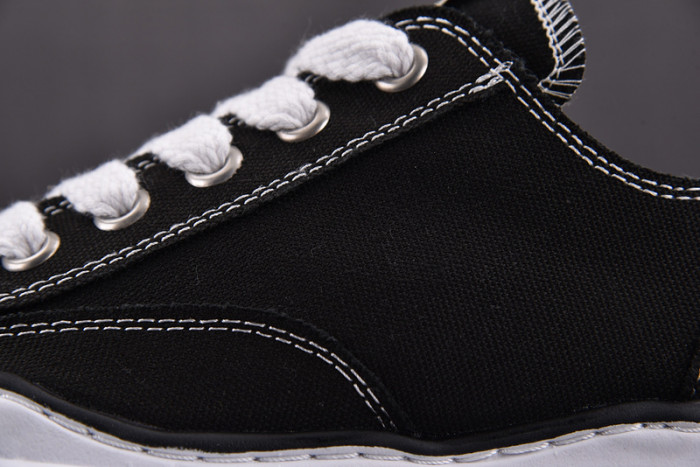 MAISON MIHARA YASUHIRO SNEAKER
