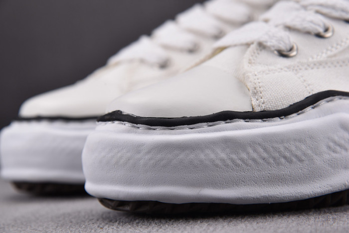 MAISON MIHARA YASUHIRO SNEAKER