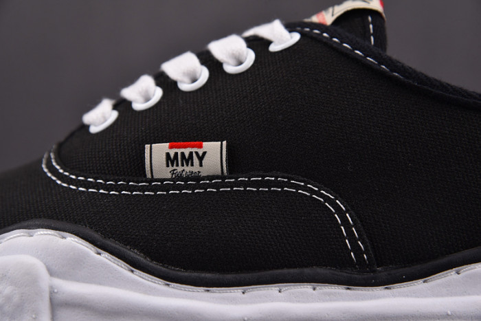 MAISON MIHARA YASUHIRO SNEAKER