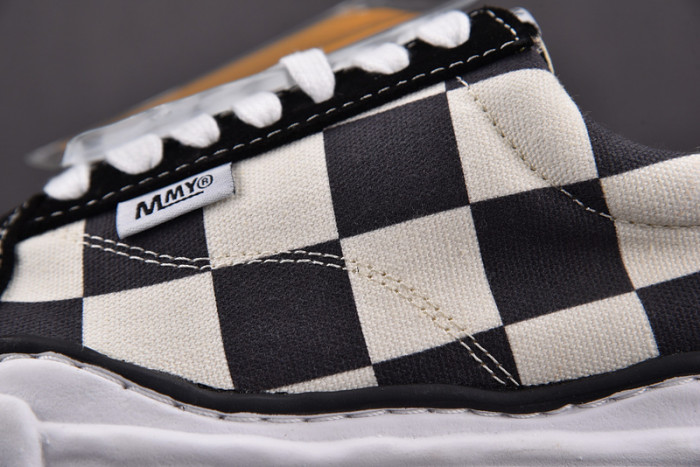 MAISON MIHARA YASUHIRO SNEAKER