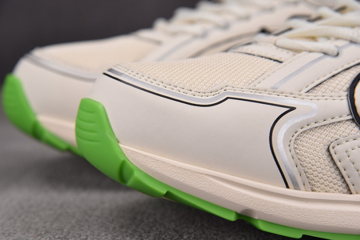 D10R B30 SNEAKER