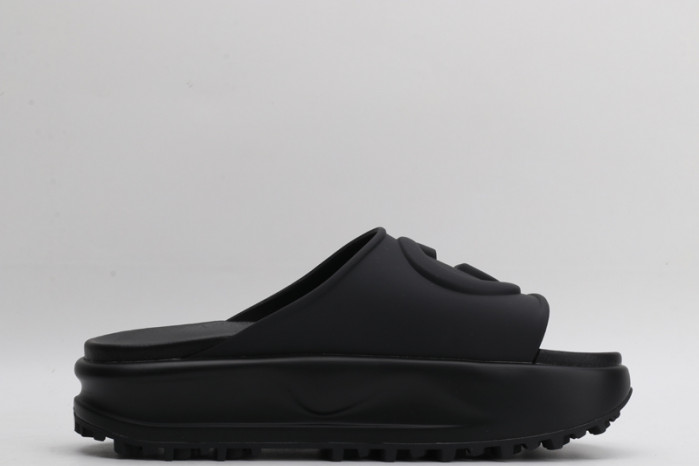 Gu66 SLIPPERS