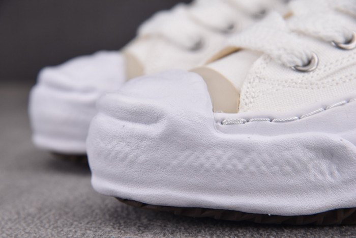 Ma1s0n MIHARA YASUHIRO SNEAKER