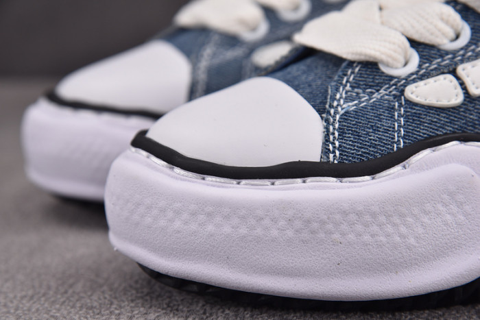 AM1R1 MIHARA YASUHIRO SNEAKER