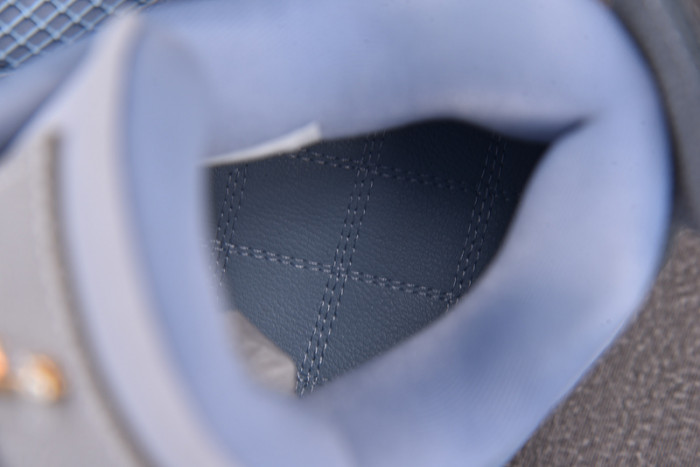 2025 Air Jordan 4 Retro UNC Tar Heels Player Exclusive HV9204-407