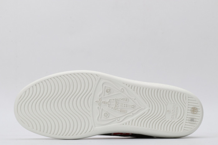 Gu66 Ace Embroidered Low-Top Sneaker