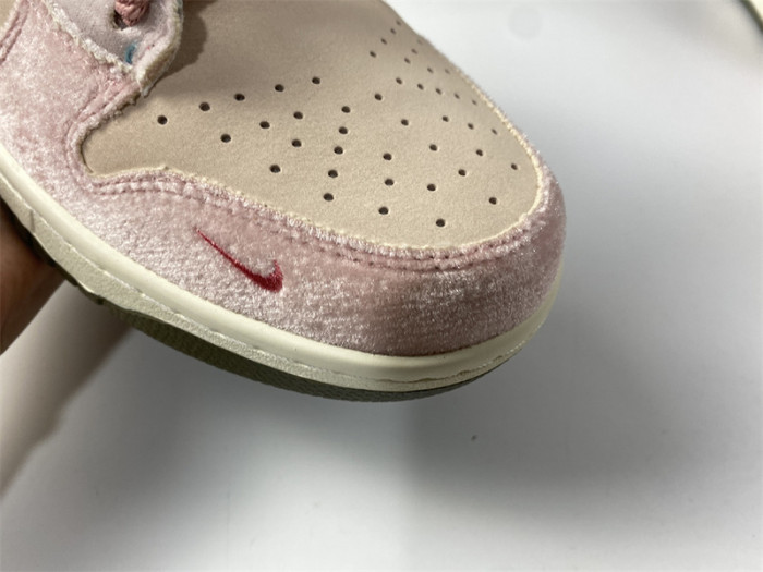 Social Status x NIKE SB Dunk High Pro DJ1173-600