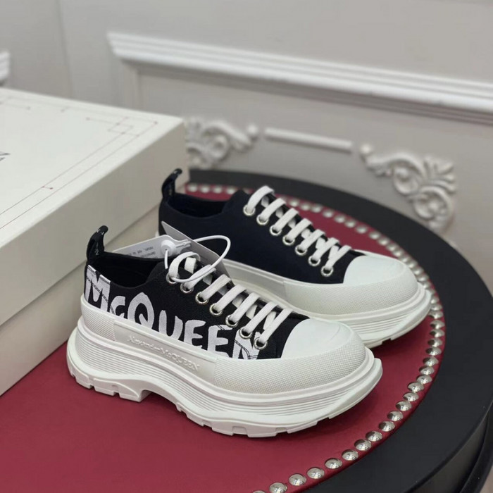 MQ Sneakers