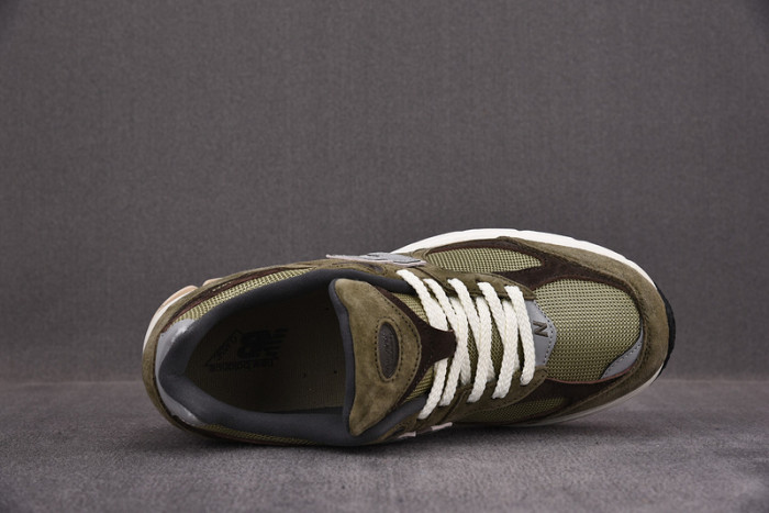N3W BLANCE SNEAKER