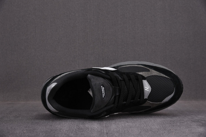 N3W BLANCE SNEAKER