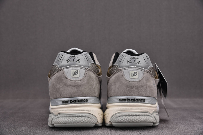 N3W BLANCE SNEAKER