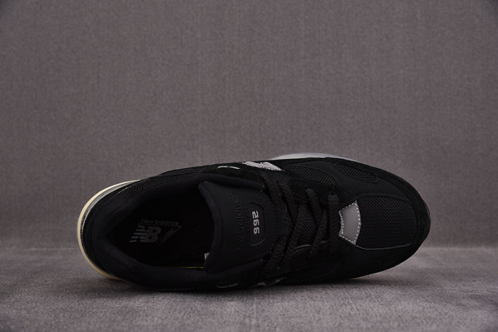 N3W BLANCE SNEAKER