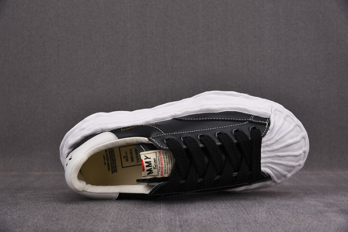 MAISON MIHARA YASUHIRO SNEAKER