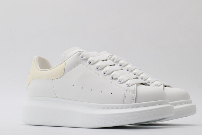 MQ Sneakers