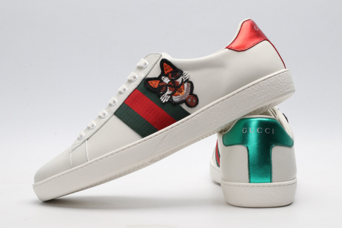 Gu66 Ace Embroidered Low-Top Sneaker