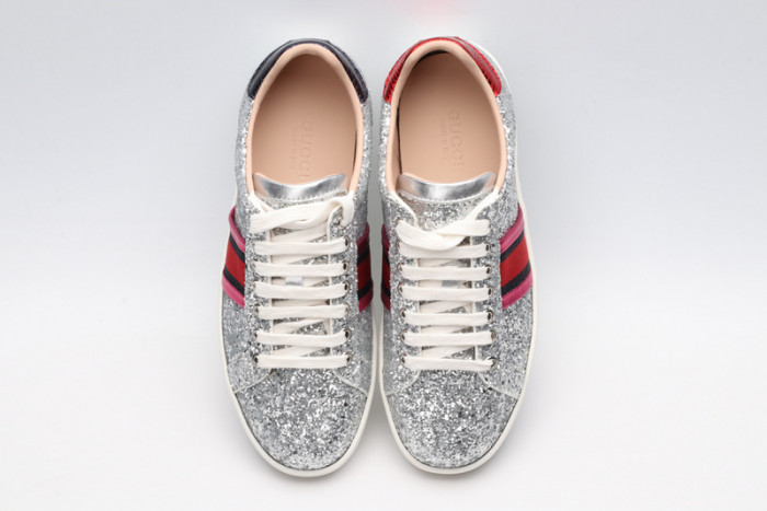 Gu66 Ace Embroidered Low-Top Sneaker