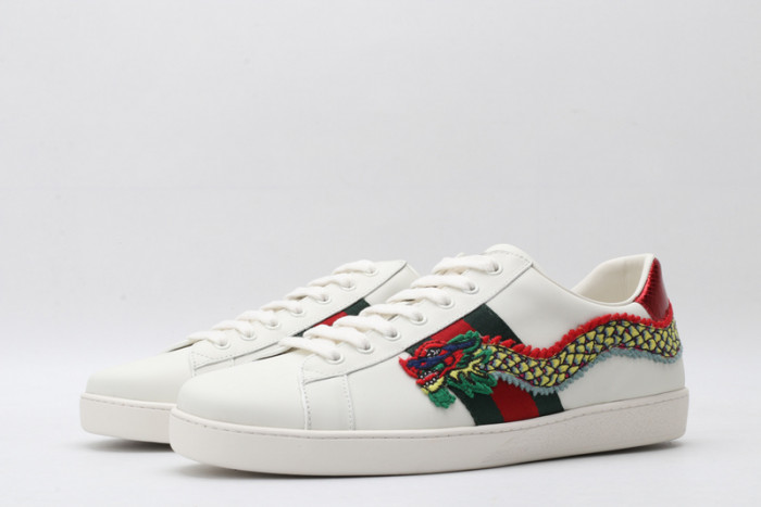 Gu66 Ace Embroidered Low-Top Sneaker