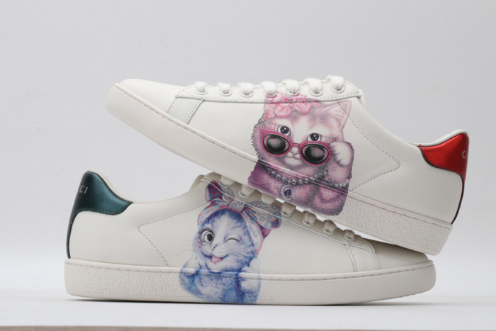 Gu66 Ace Embroidered Low-Top Sneaker