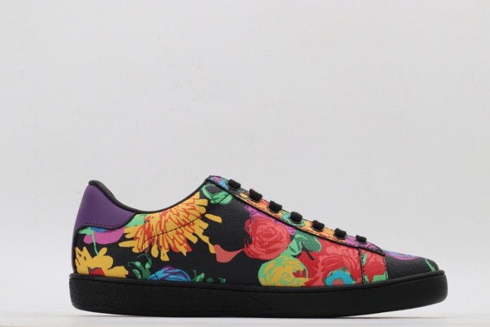 Gu66 Ace Embroidered Low-Top Sneaker
