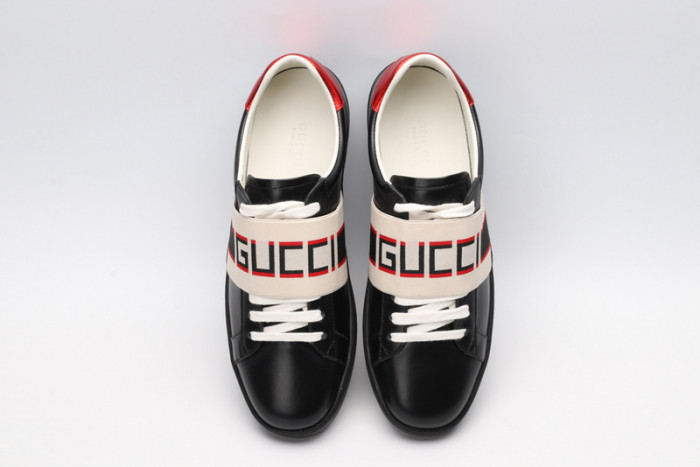 Gu66 Ace Embroidered Low-Top Sneaker
